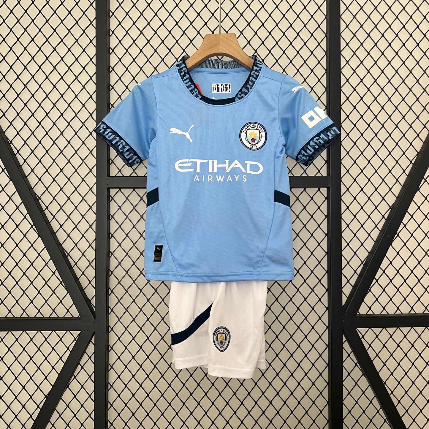 24/25 MANCHESTER CITY JERSEY