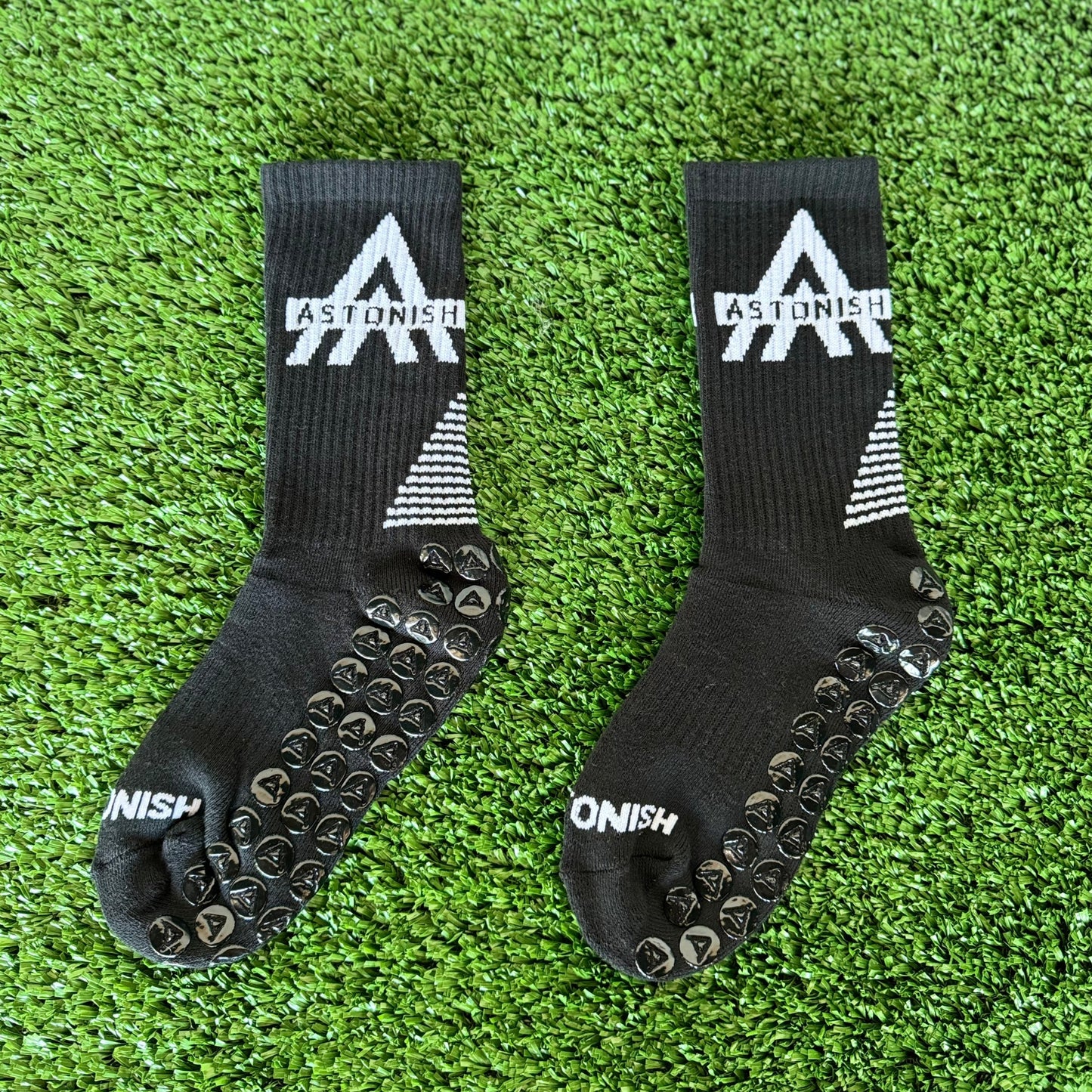 Black Astonish Grip Socks